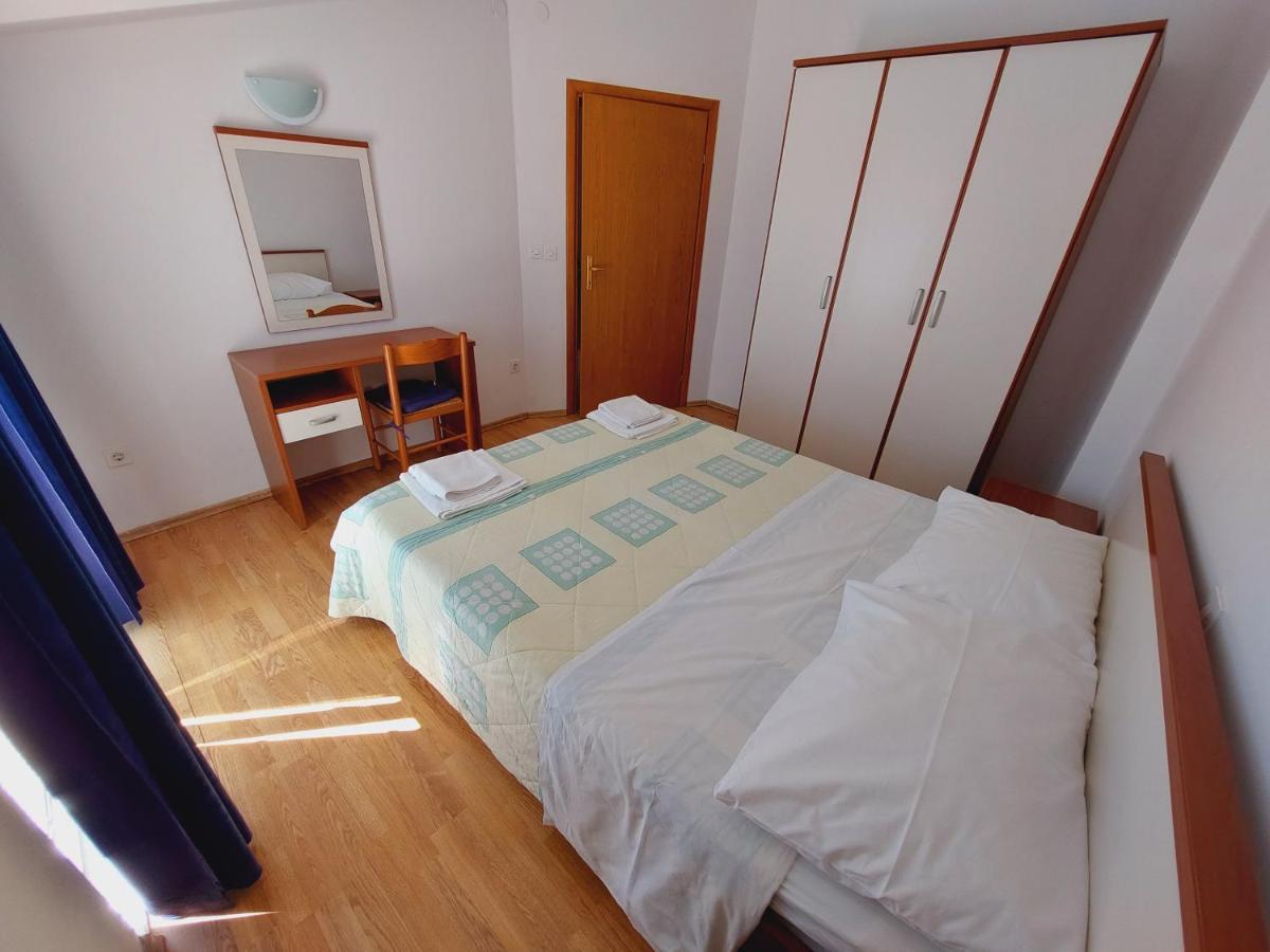 Apartment House Helena Primošten Zewnętrze zdjęcie