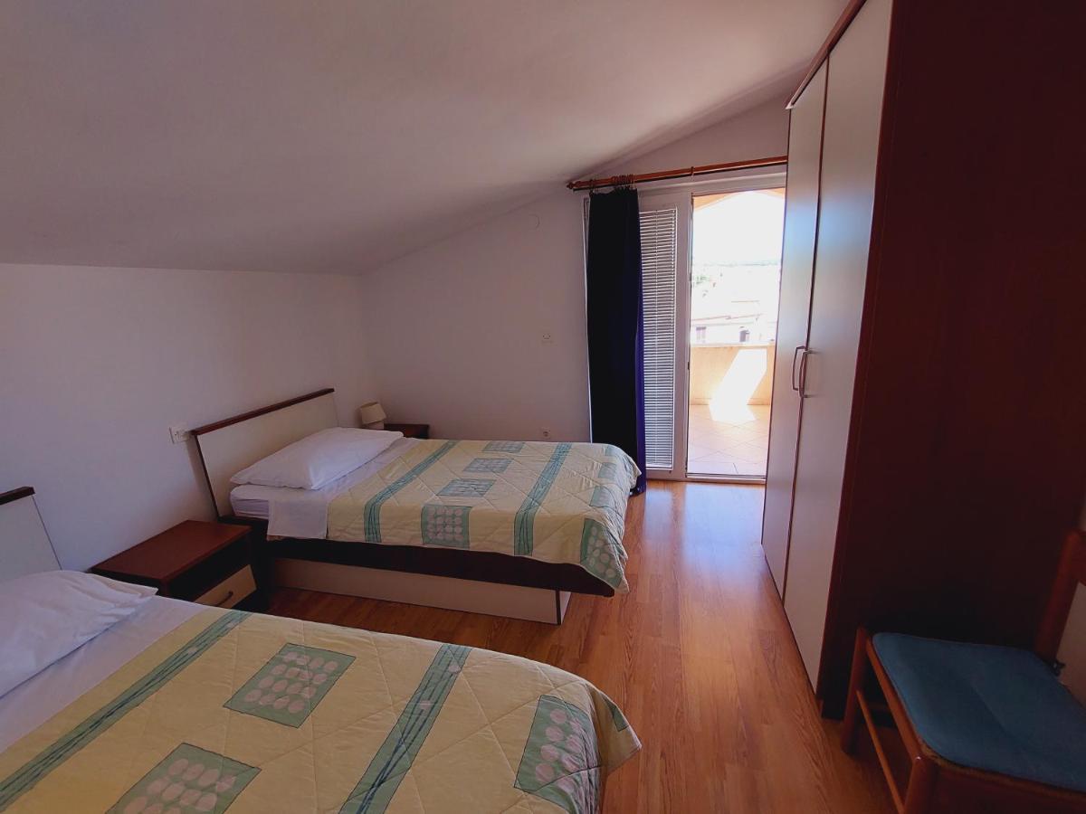 Apartment House Helena Primošten Zewnętrze zdjęcie